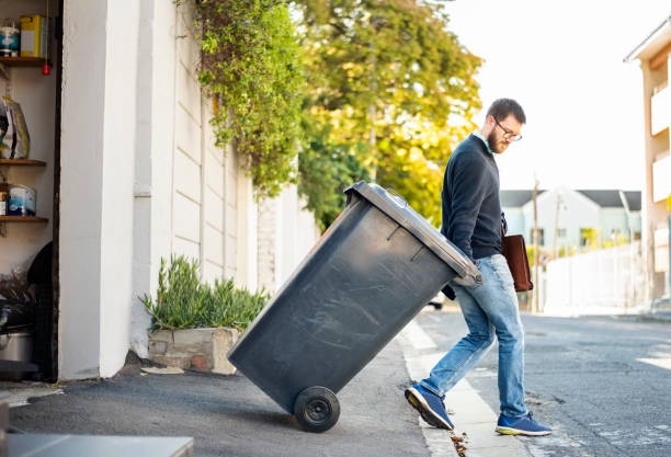 Best Yard Cleanup Services  in Geneva, OH