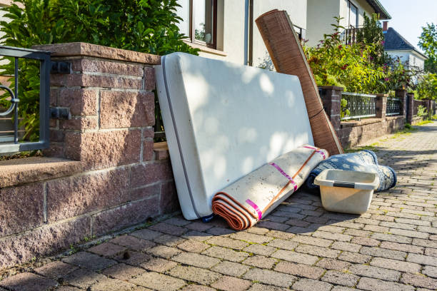 Best Junk Hauling Services  in Geneva, OH